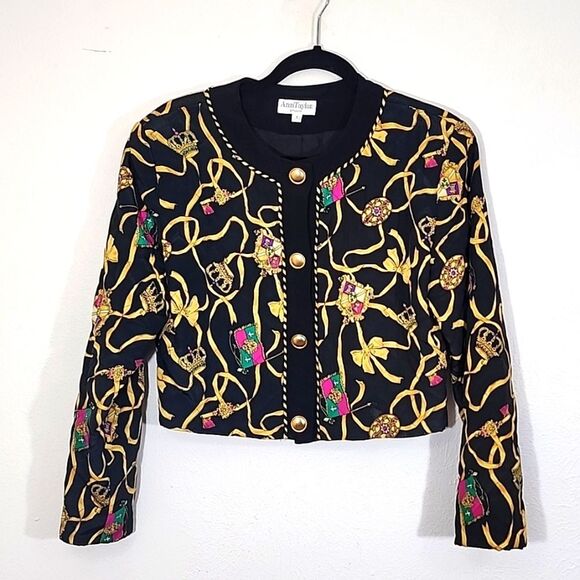 Ann Taylor Jackets & Blazers - Ann Taylor Vintage Quilted Crown And Bow Printed Cropped Jacket Size 6